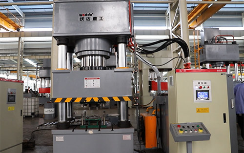 630噸錨桿托盤液壓機生產線