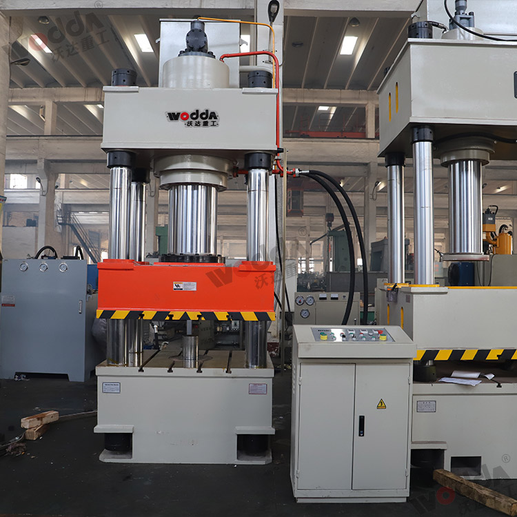 500噸動力電池電芯鋁殼拉伸液壓機(圖1) 500噸動力電池電芯鋁殼拉伸液壓機(圖1)