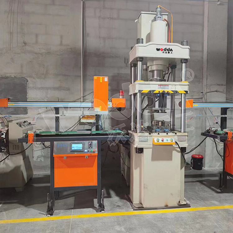 100噸不銹鋼廚具拉伸液壓機(jī) 100噸不銹鋼廚具拉伸液壓機(jī)