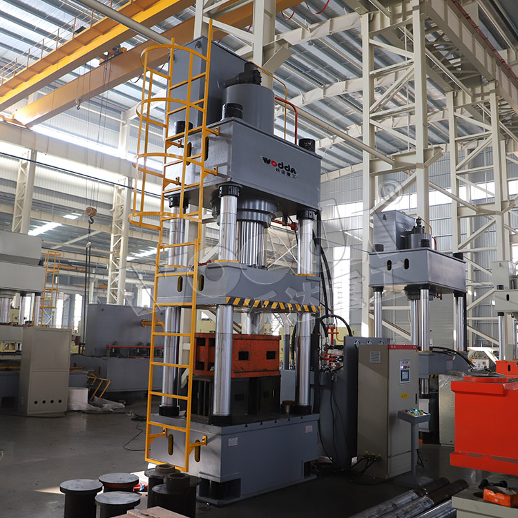 630噸液壓拉伸機 630噸液壓拉伸機