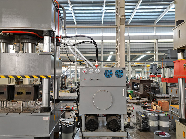 630噸拉伸機動力系統(tǒng) 630噸拉伸機動力系統(tǒng)