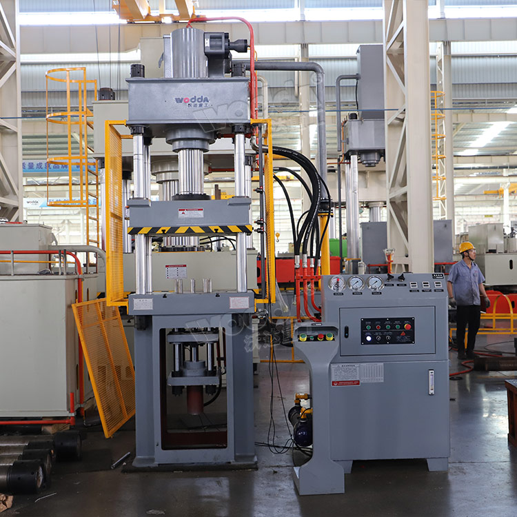 100噸拉伸機車間現貨 100噸拉伸機車間現貨