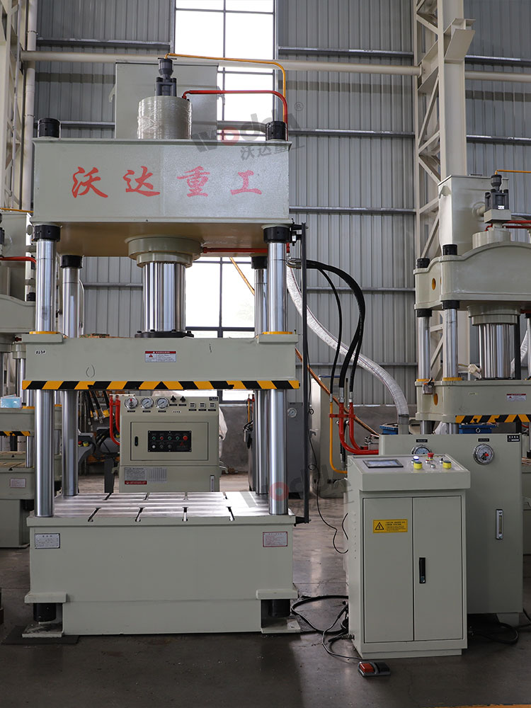 大臺面200噸三梁四柱液壓機 大臺面200噸三梁四柱液壓機