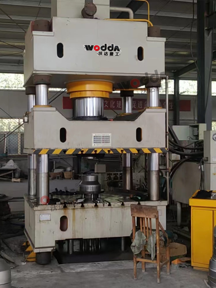 500噸不銹鋼白酒桶封頭拉伸機 500噸不銹鋼白酒桶封頭拉伸機