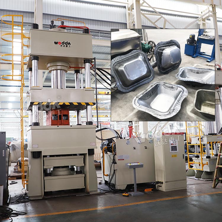 500噸灰斗車?yán)煲簤簷C(jī) 500噸灰斗車?yán)煲簤簷C(jī)